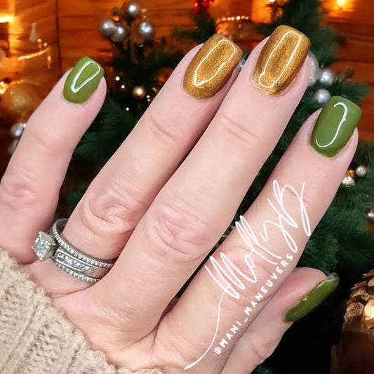 Japanese Gels Gold #3 and Green #4 Mani - HEMA, HPMA, TPO Free