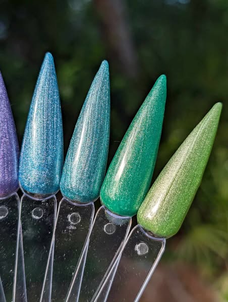 Exotic Pink Neon Cat Eye Gel Mani - HEMA, HPMA, TPO Free