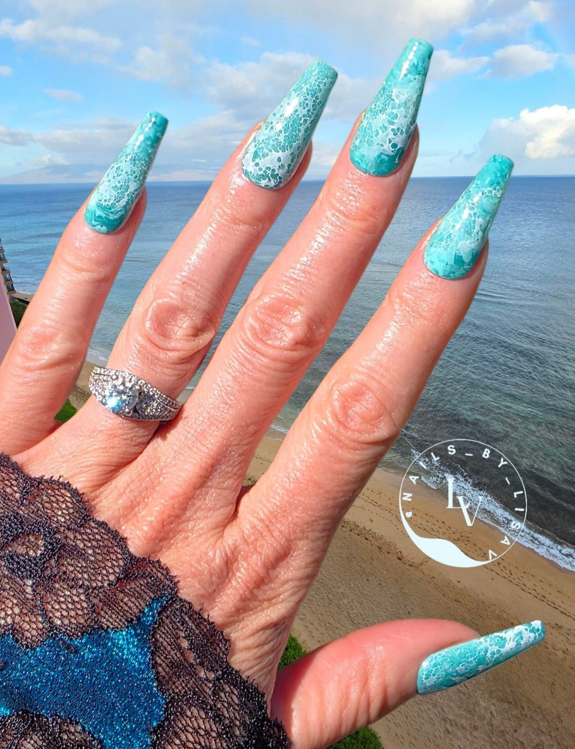 White Abstract Lace Gel over Caicos & Azure Sky Solid Marble of Gels Mani - HEMA, HPMA, TPO Free