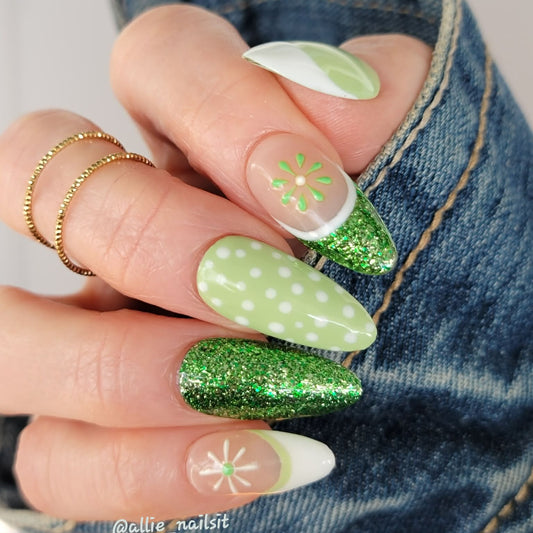 Pistachio Solid & Evergreen Platinum Gel Mani - HEMA, HPMA, TPO Free