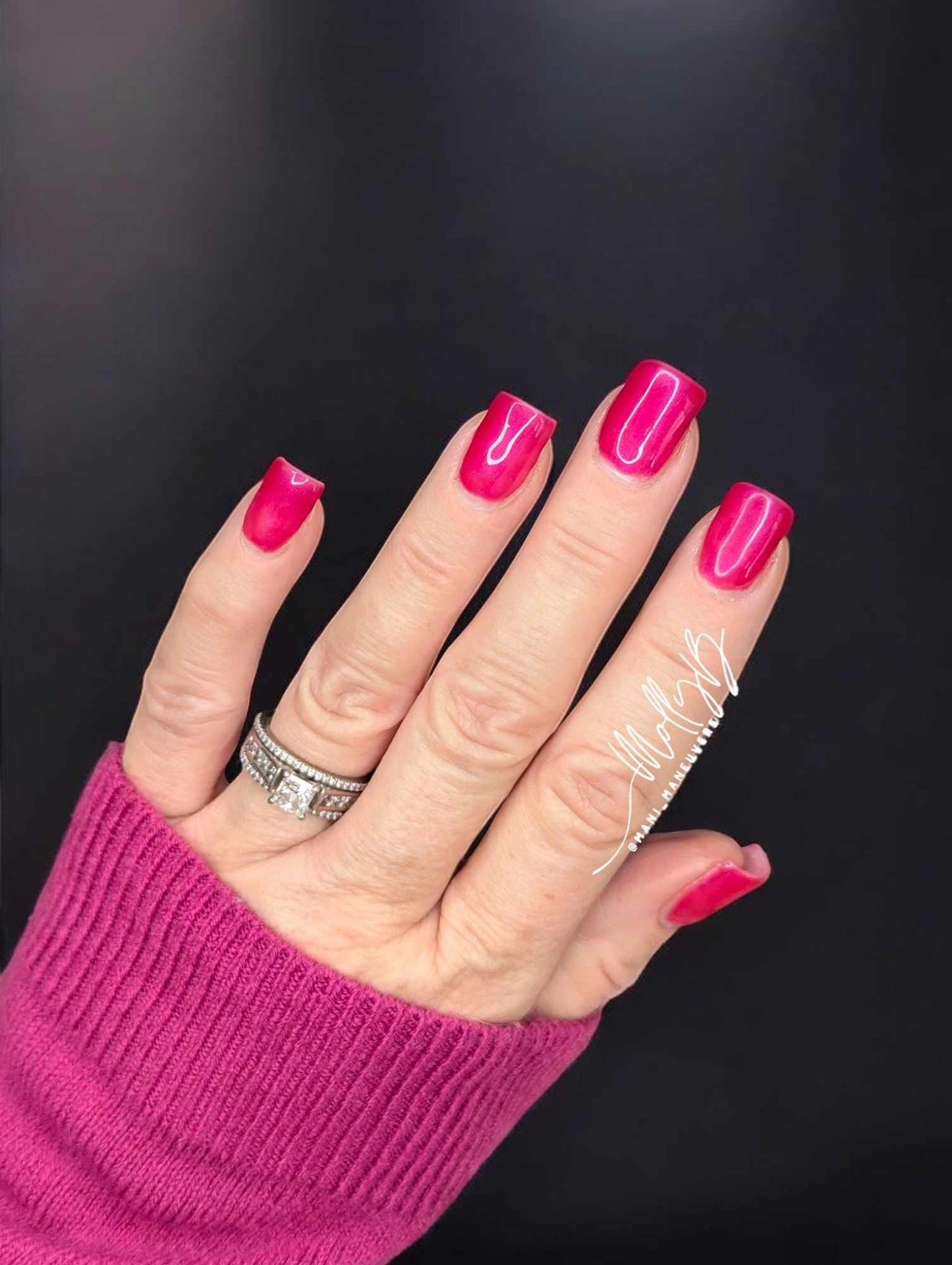 Frisky Fuchsia Mani | Shimmery Fuchsia with Blue Iridescent Effect Gel | HEMA HPMA tpo Free uv/led | 15ml