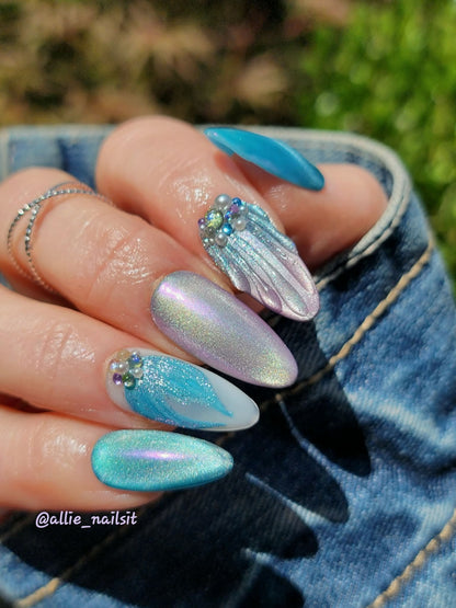 ULTRA Mermaid Magic, ULTRA Mermaid Dreams, ULTRA Blue Lagoon, ULTRA Cold Fusion, ULTRA In The Clouds Gels & Aurora Mermaid #1 Chrome Mani - HEMA, HPMA, TPO Free