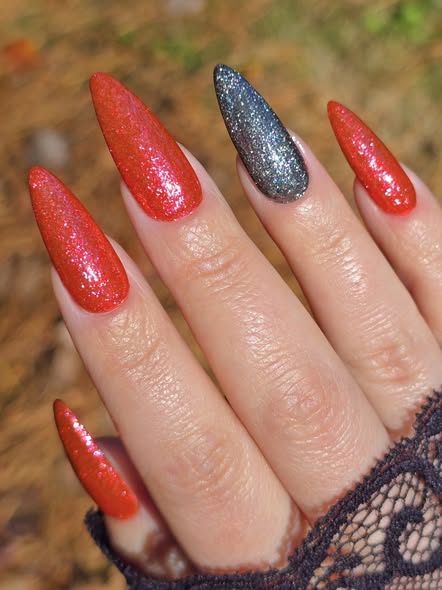 Bossy Platinum Gel & Gun Metal Grey Liner Mani - HEMA HPMA TPO Free