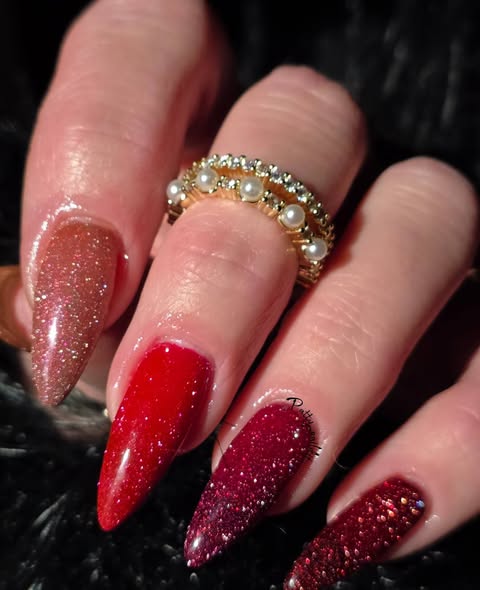 ULTRA Backstage Beauty, Curtain Call, Miami Beet, Funny Bunny Reflective Gels Mani - HEMA, HPMA, TPO Free