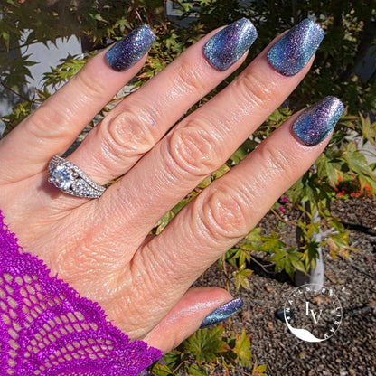ULTRA Mermaid Magic Cat Eye Gel Mani - HEMA, HPMA, TPO Free