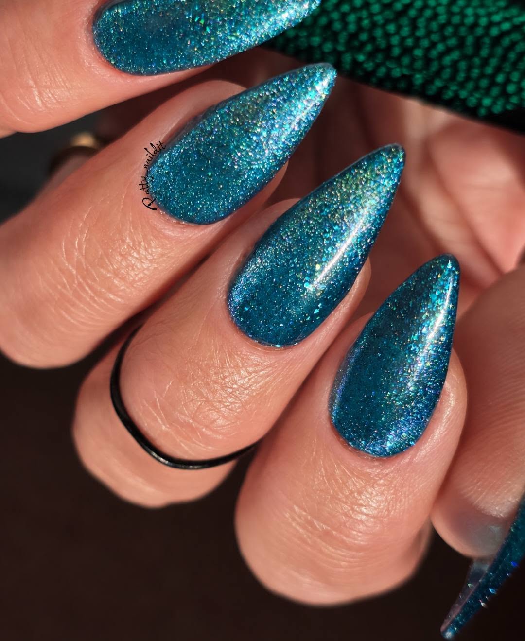 ULTRA Mermaid Lagoon Cat Eye Gel Mani - Reflective Cat Eye - HEMA HPMA TPO Free