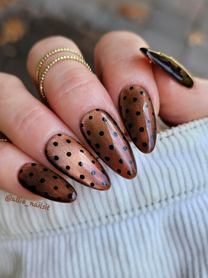 ULTRA Espresso Martini Cat Eye Gel - HEMA, HPMA, TPO Free