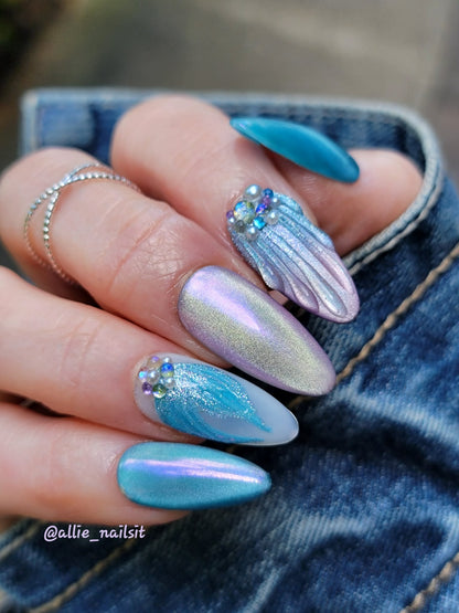 ULTRA Mermaid Magic, ULTRA Mermaid Dreams, ULTRA Blue Lagoon, ULTRA Cold Fusion, ULTRA In The Clouds Gels & Aurora Mermaid #1 Chrome Mani - HEMA, HPMA, TPO Free