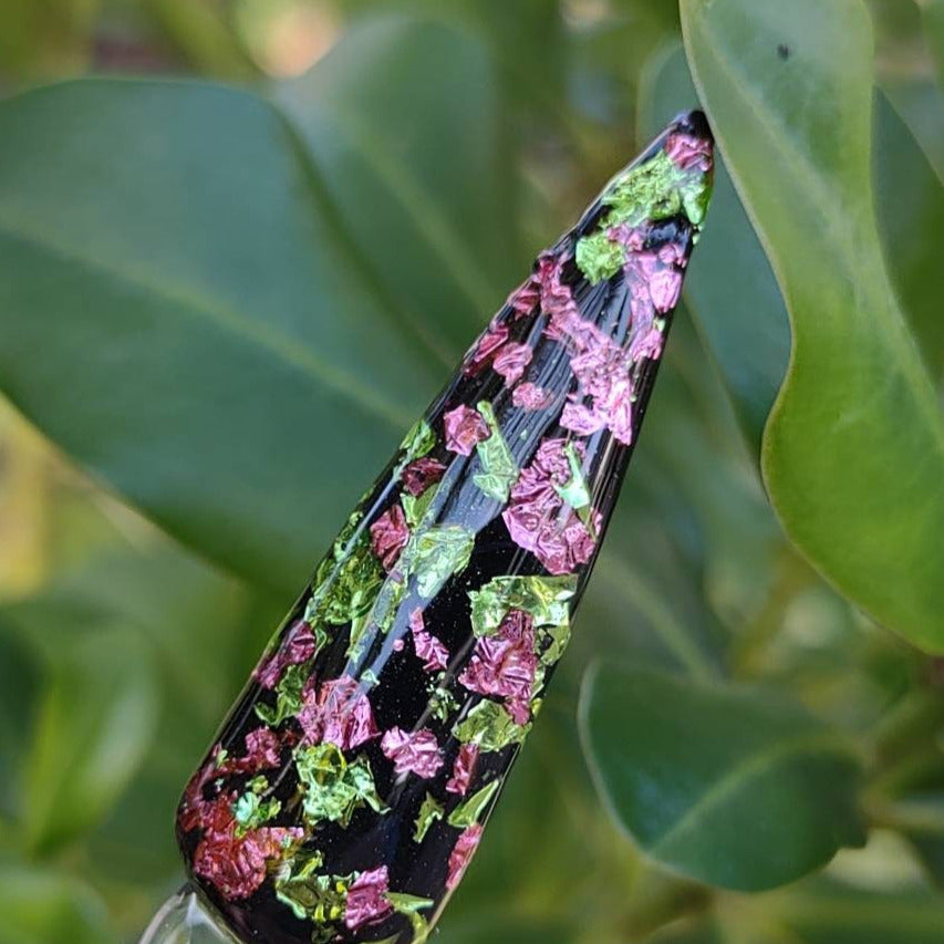 Black Lotus Foil Dip / Pink & Green Foils in a Raven Black Solid base / Acrylic Nail Dip Powder