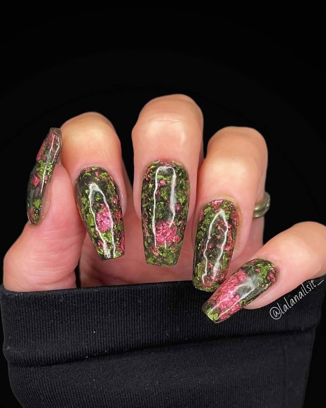 Black Lotus Foil Dip / Pink & Green Foils in a Raven Black Solid base / Acrylic Nail Dip Powder