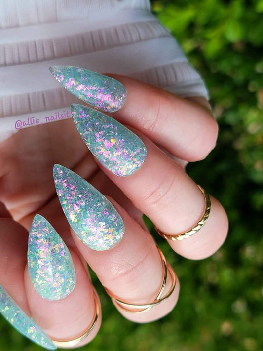 Frozen Blue shards and flakes with Pink Flares / Acrylic Nail Dip Powder