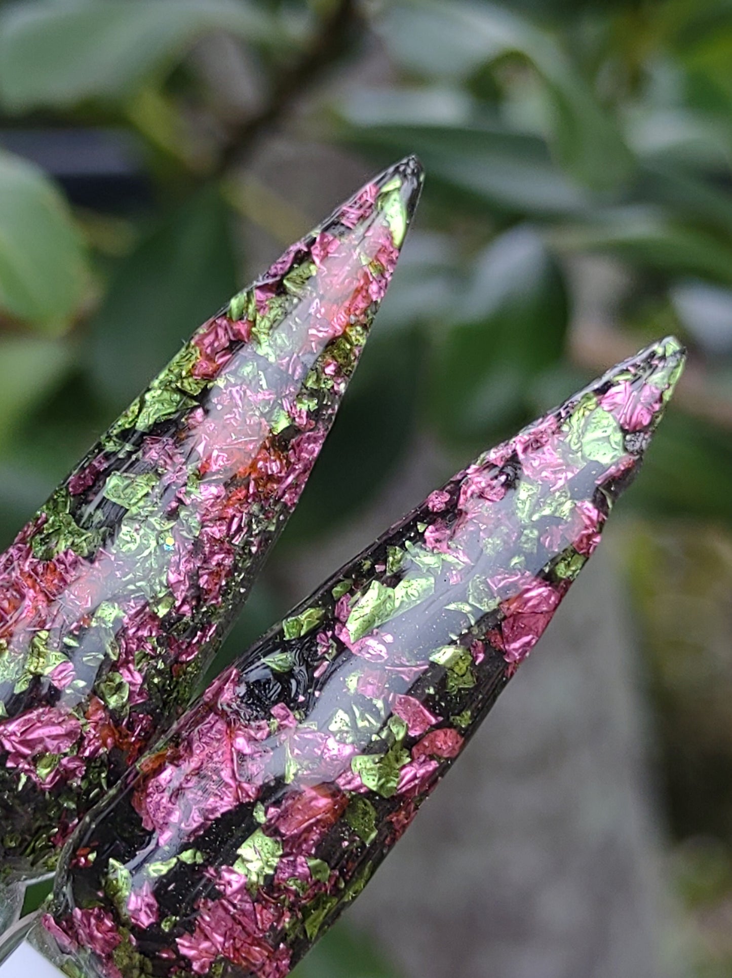 Black Lotus Foil Dip / Pink & Green Foils in a Raven Black Solid base / Acrylic Nail Dip Powder