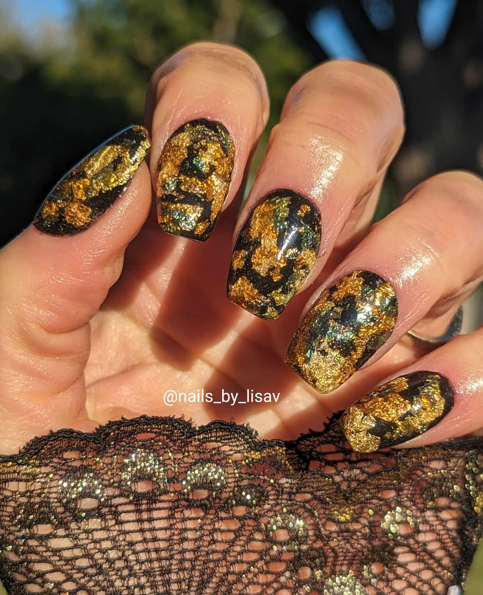 Raven Reflections / Velvety Raven Black Foil Infused Dip / Acrylic Nail Dip Powder