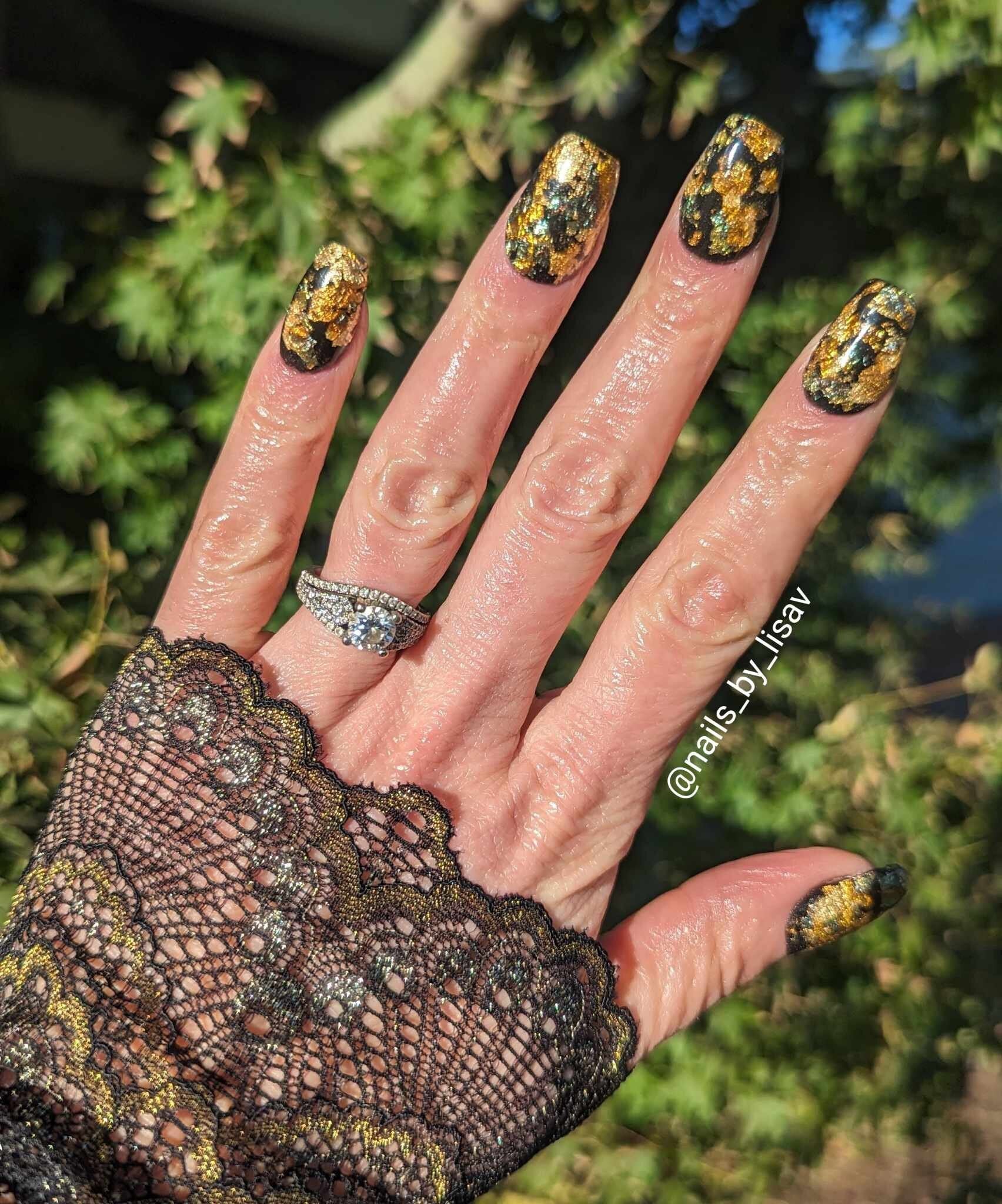 Raven Reflections / Velvety Raven Black Foil Infused Dip / Acrylic Nail Dip Powder