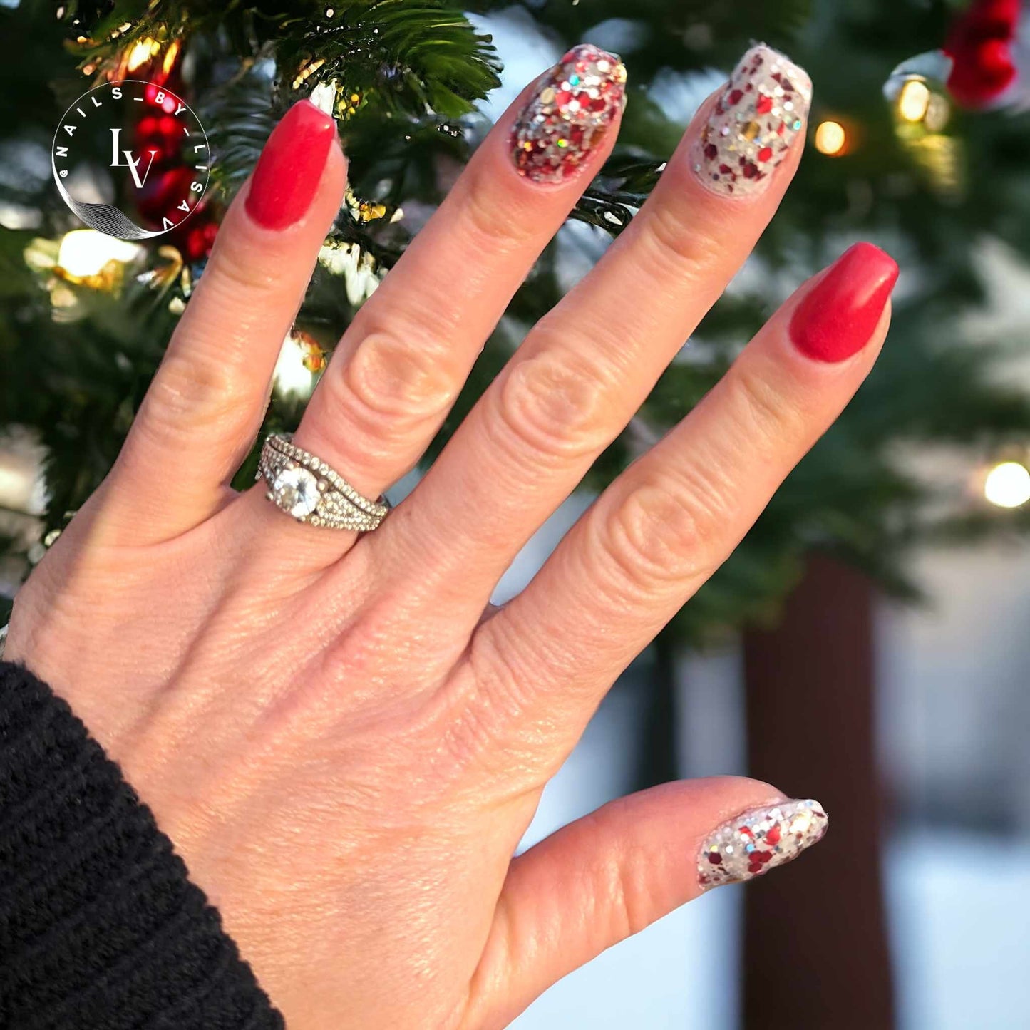 Peppermint Kisses Red Ruby White Pearl Glow Mani Trio
