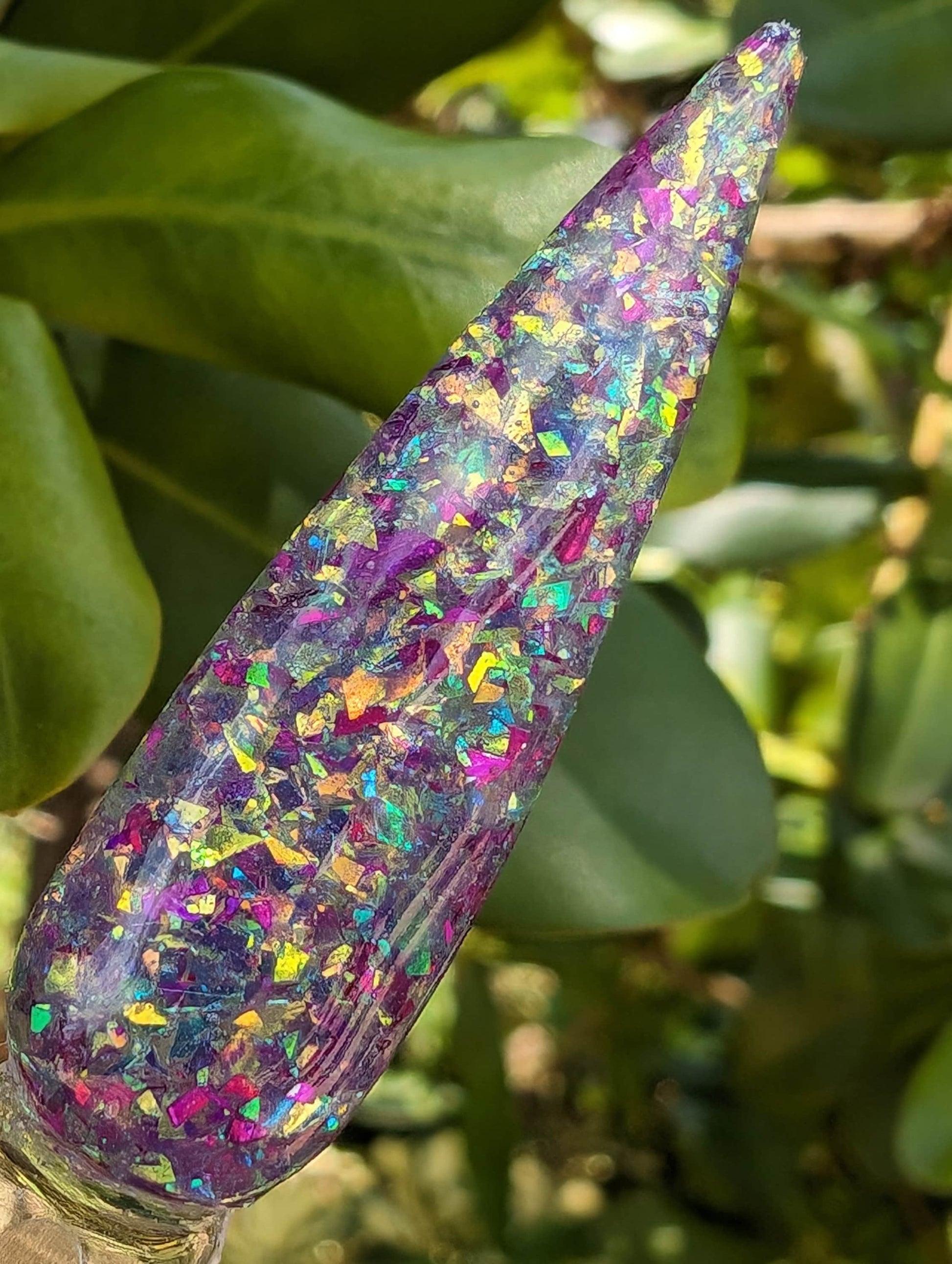 Pretty n Purple Flakie Mani / A Rainbow of Colors Mixed Among Purple and Fuchsia Flakes / Acrylic Nail Dip Powder