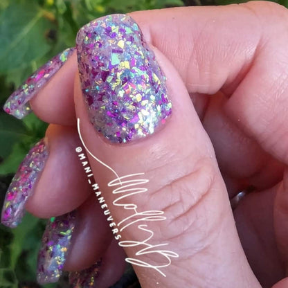 Pretty n Purple Flakie Mani / A Rainbow of Colors Mixed Among Purple and Fuchsia Flakes / Acrylic Nail Dip Powder