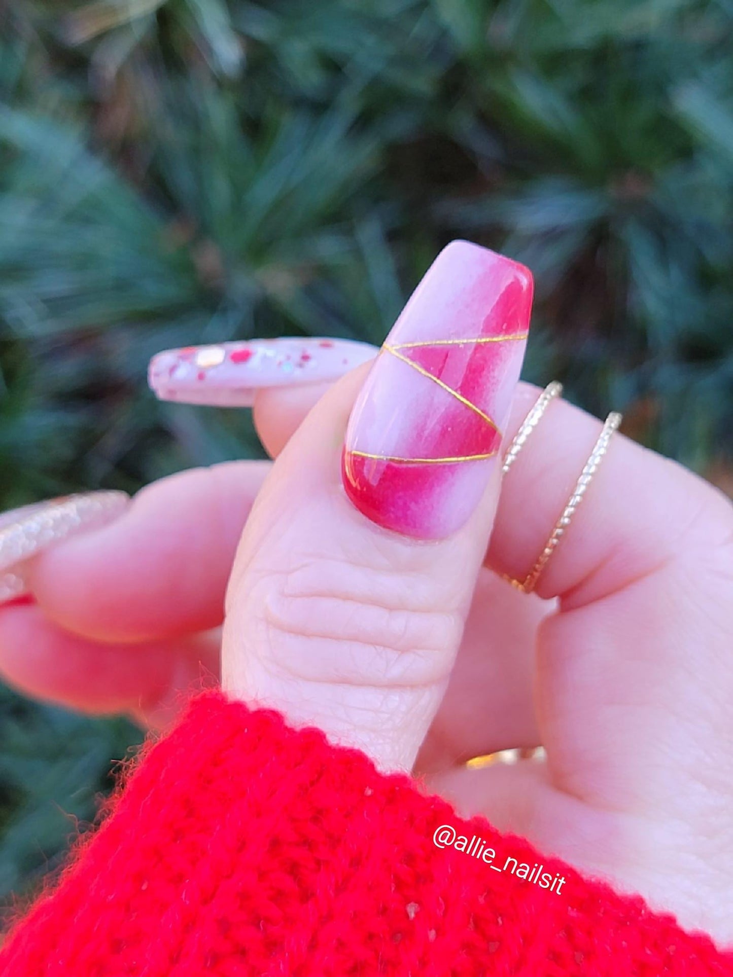 Peppermint Kisses Red Ruby Trio 2 | Red & White Flakes, Shards | White Pearl Glow Powder | Acrylic Nail Dip Powder