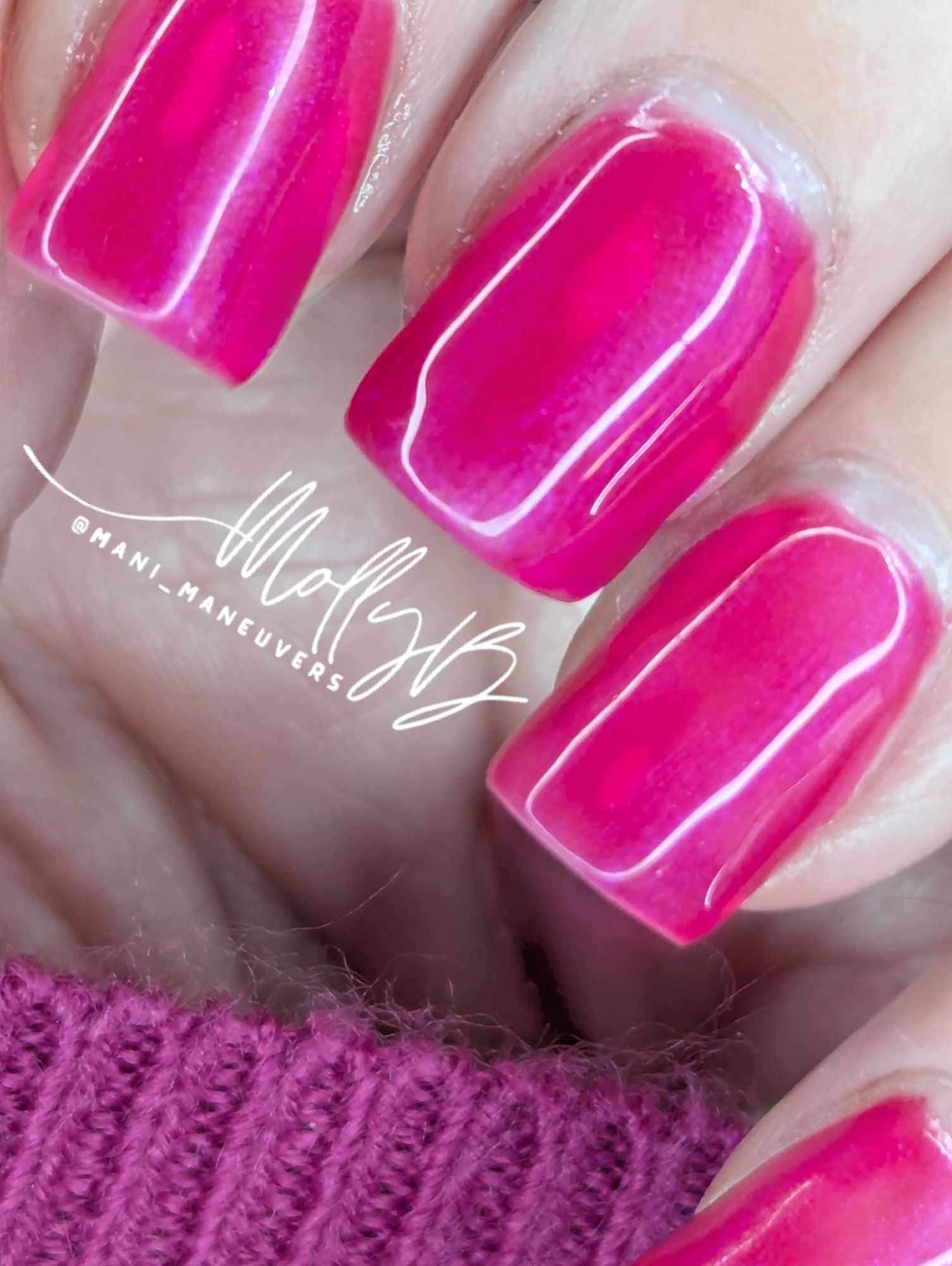 Frisky Fuchsia Mani | Shimmery Fuchsia with Blue Iridescent Effect Gel | HEMA HPMA tpo Free uv/led | 15ml