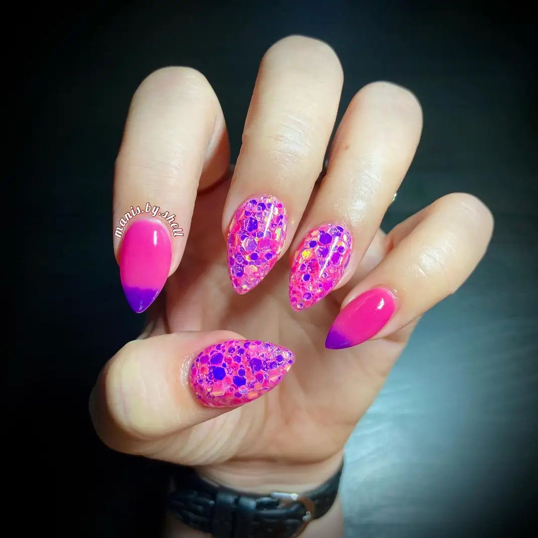 Lava Lamp & Gypsy Dip Duo Mani