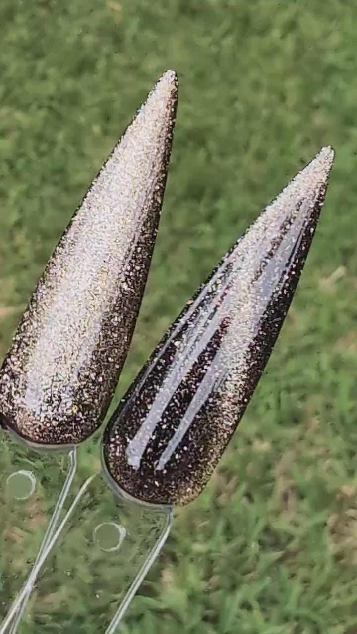 Tan Lines - Gold Glittery Cat Eye - HEMA, HPMA, TPO Free