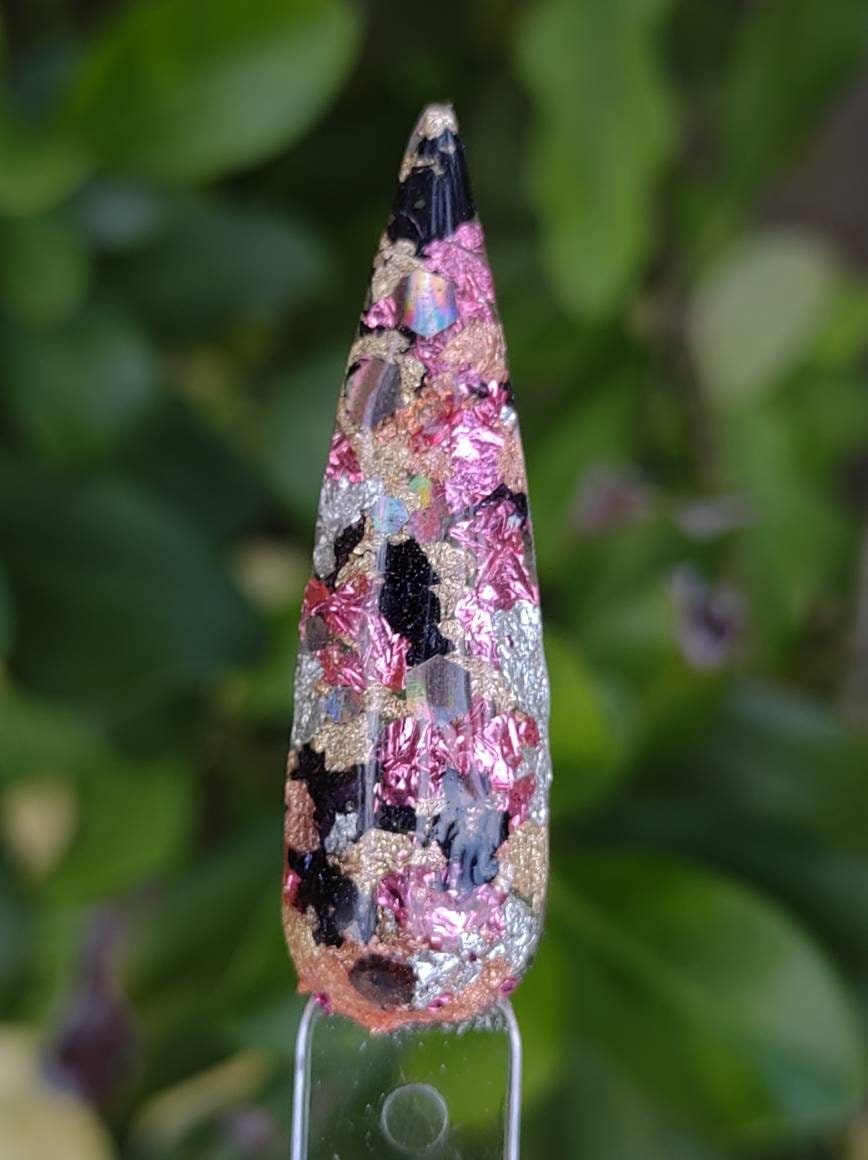F Cancer Dip Mani