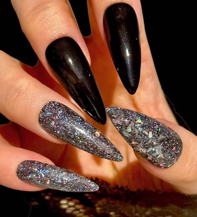 Gun Metal & Raven Dip Duo Mani