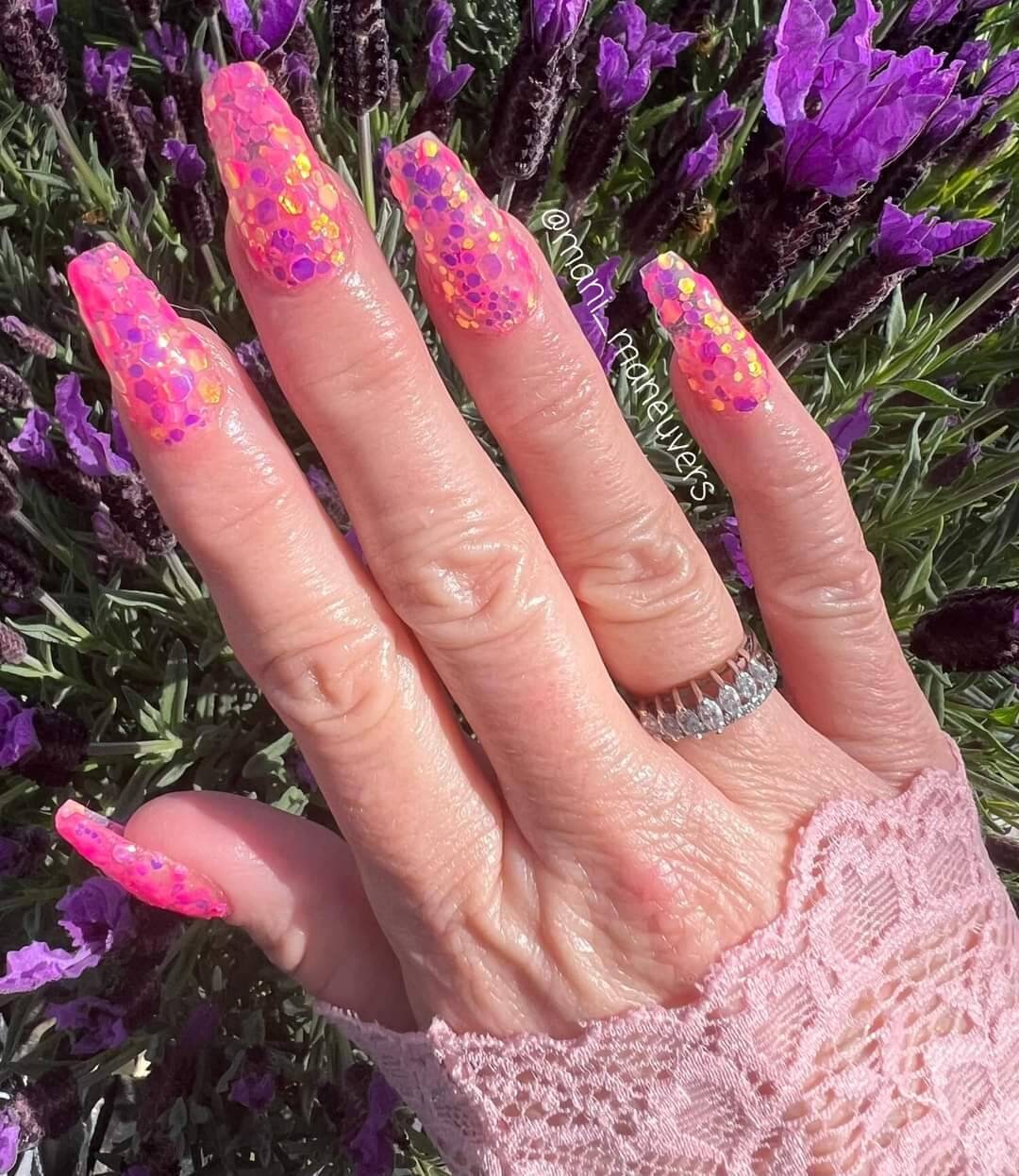 Lava Lamp & Gypsy Dip Duo Mani