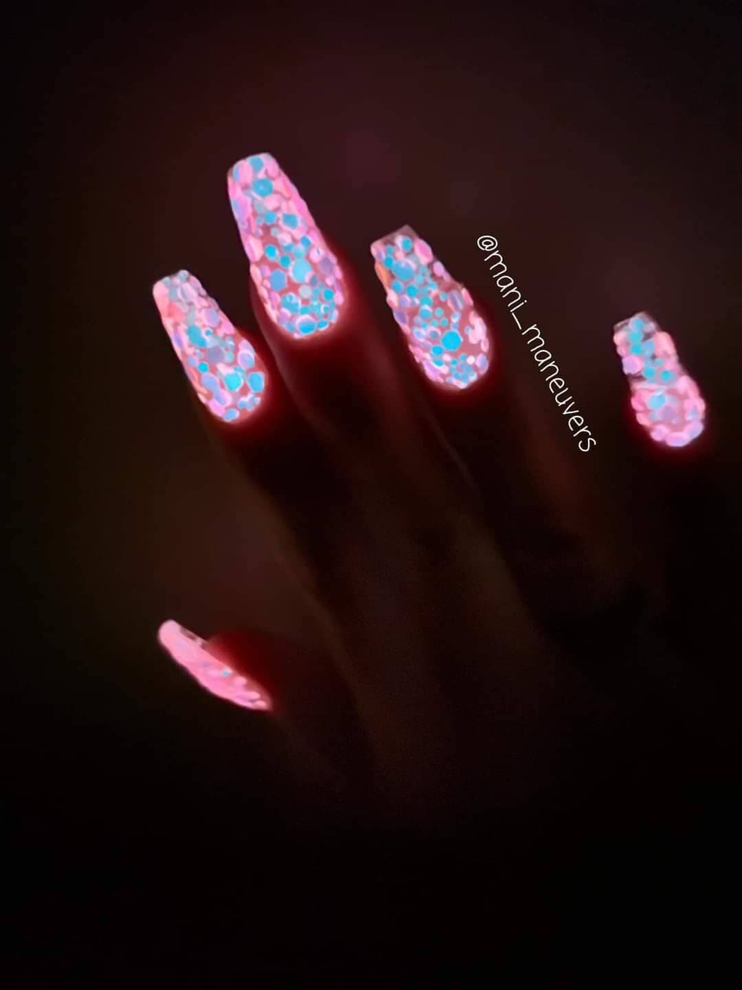 Lava Lamp & Gypsy Dip Duo Mani